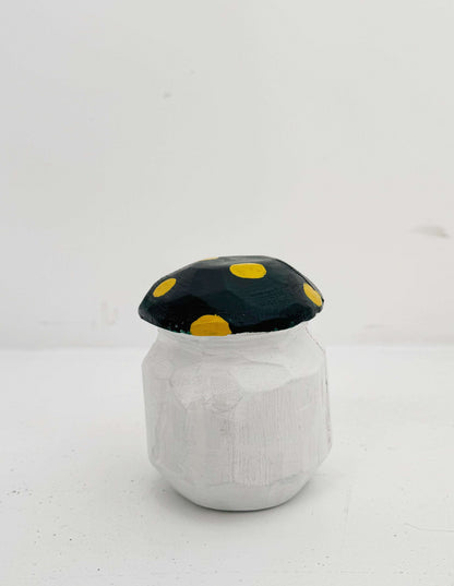 Small handcrafted wooden decorative mushroom – Lago Santo Parmense