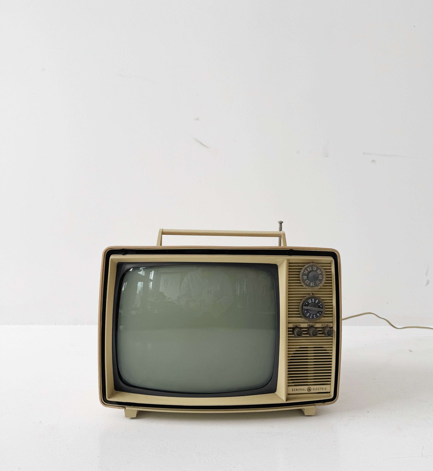 General Electric television from the 1960s