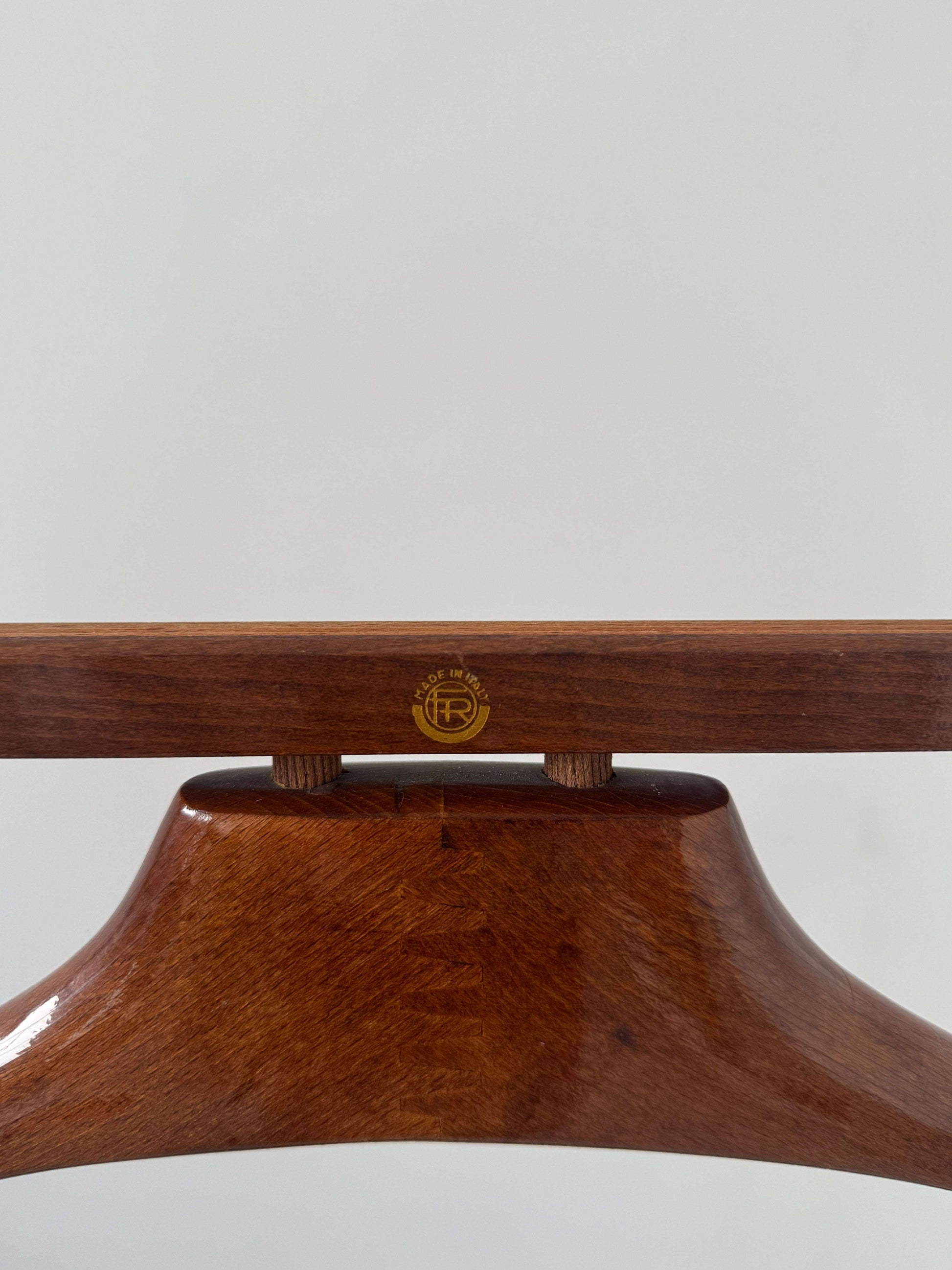 Fratelli Reguitti Wooden Valet Stand – Elegant and Functional Italian Design