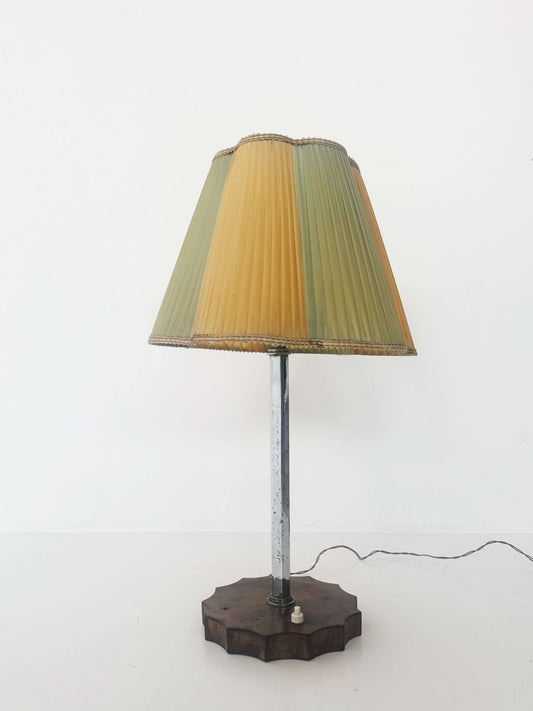 Table lamp with pleated lampshade – 1950s/1960s