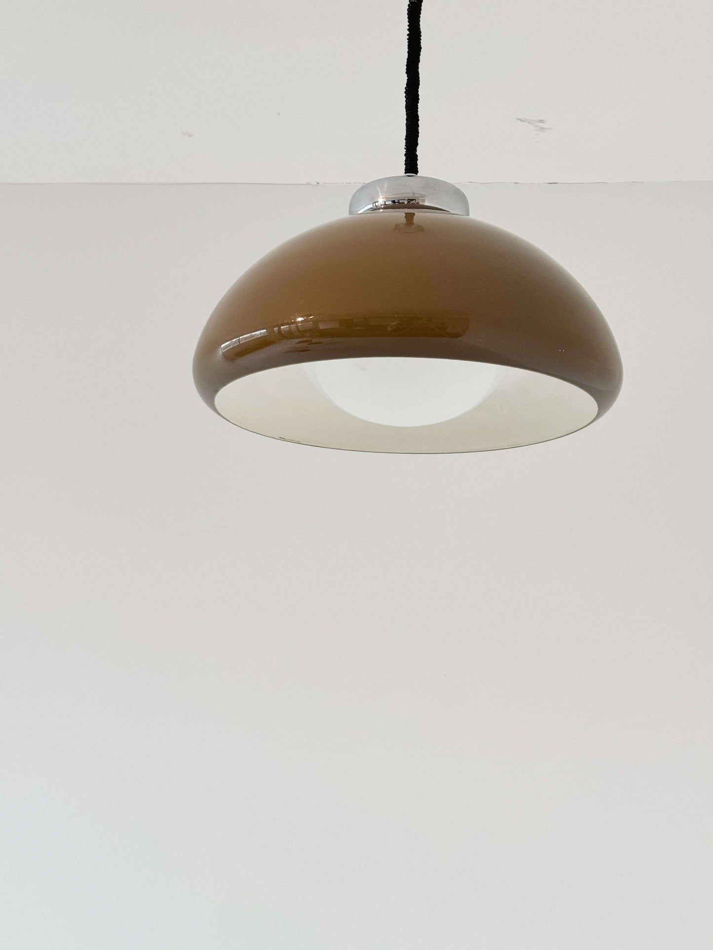 Vintage Tronconi chandelier in brown plexiglass and white glass