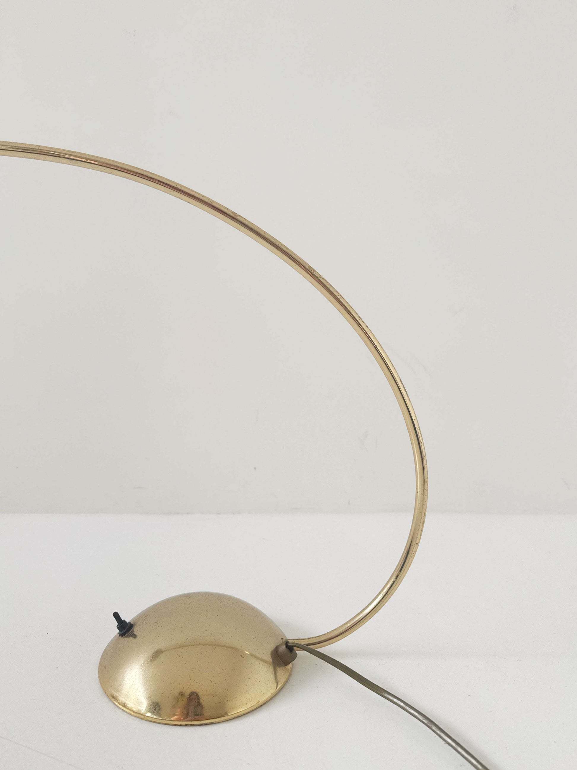Vintage Brass Table Lamp – Curvilinear Design from the 1970s/1980s