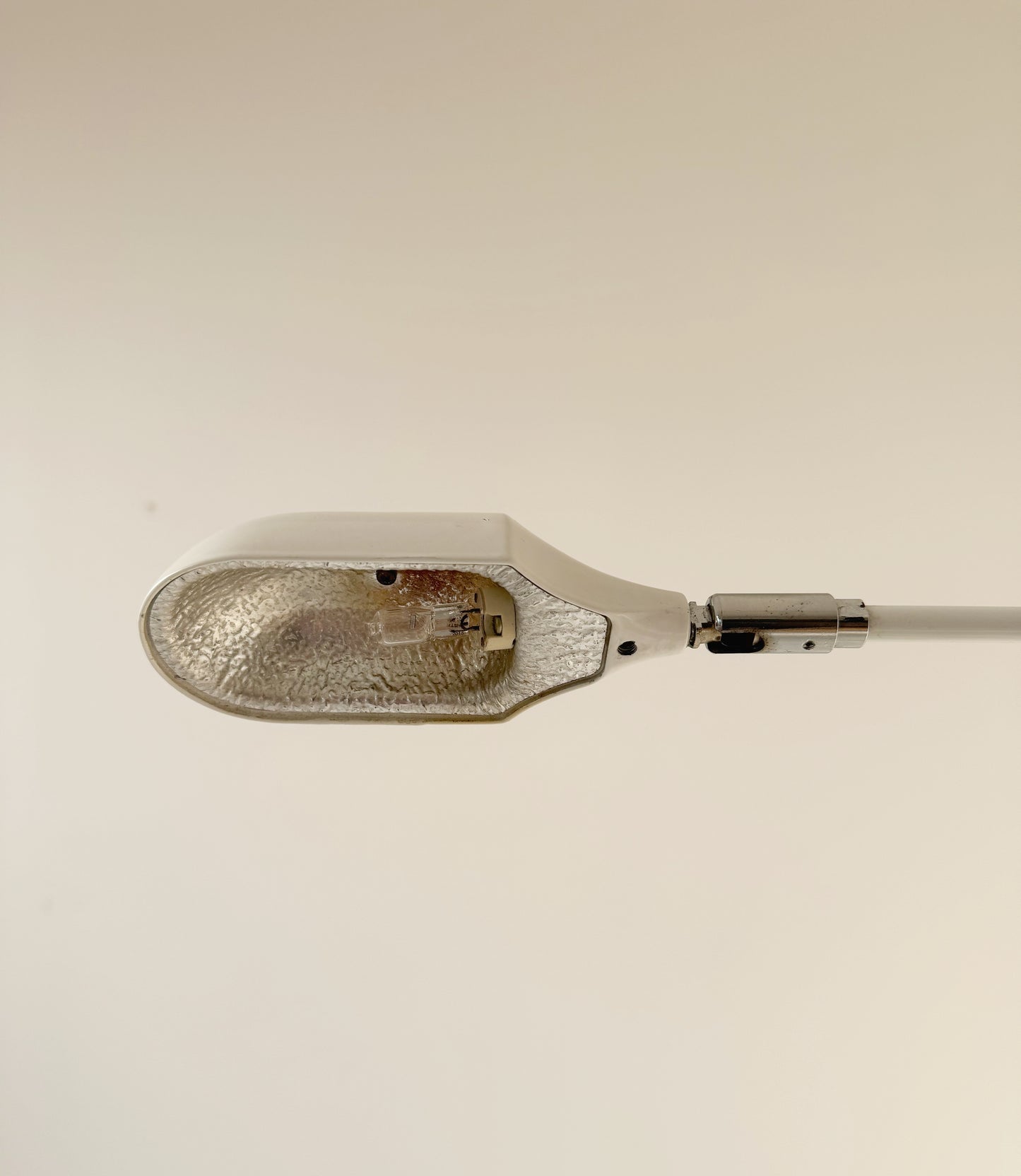 Lampada da terra vintage con luce regolabile