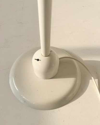 Lampada da terra vintage con luce regolabile