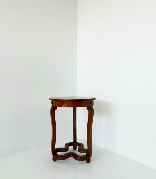 Round wooden coffee table – 1960s