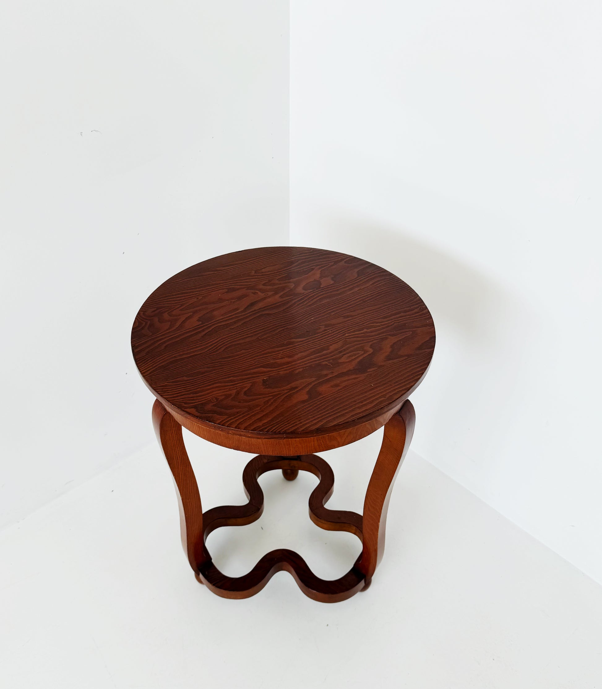 Round wooden coffee table – 1960s