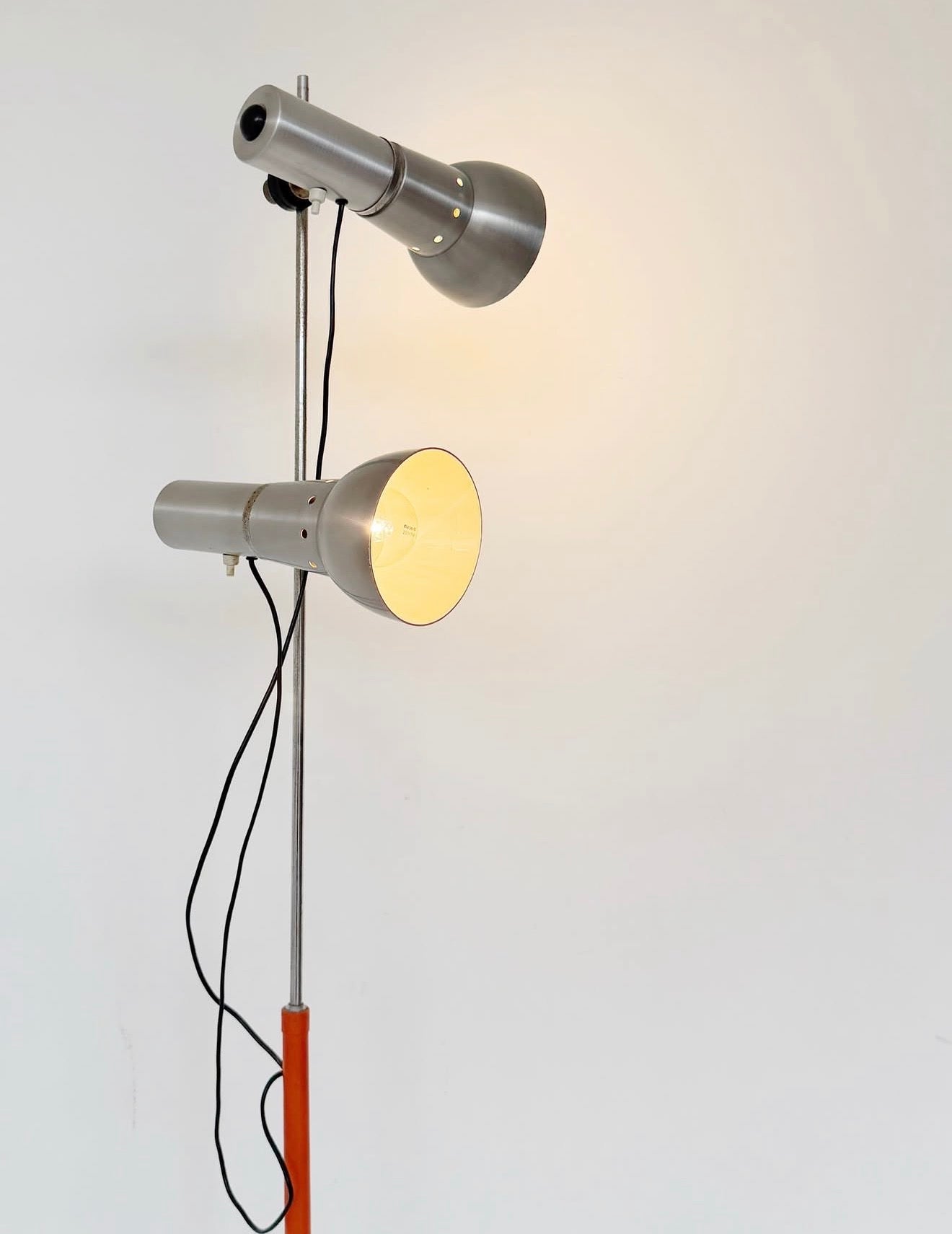 Two-light floor lamp in lacquered metal and aluminum – 1970s