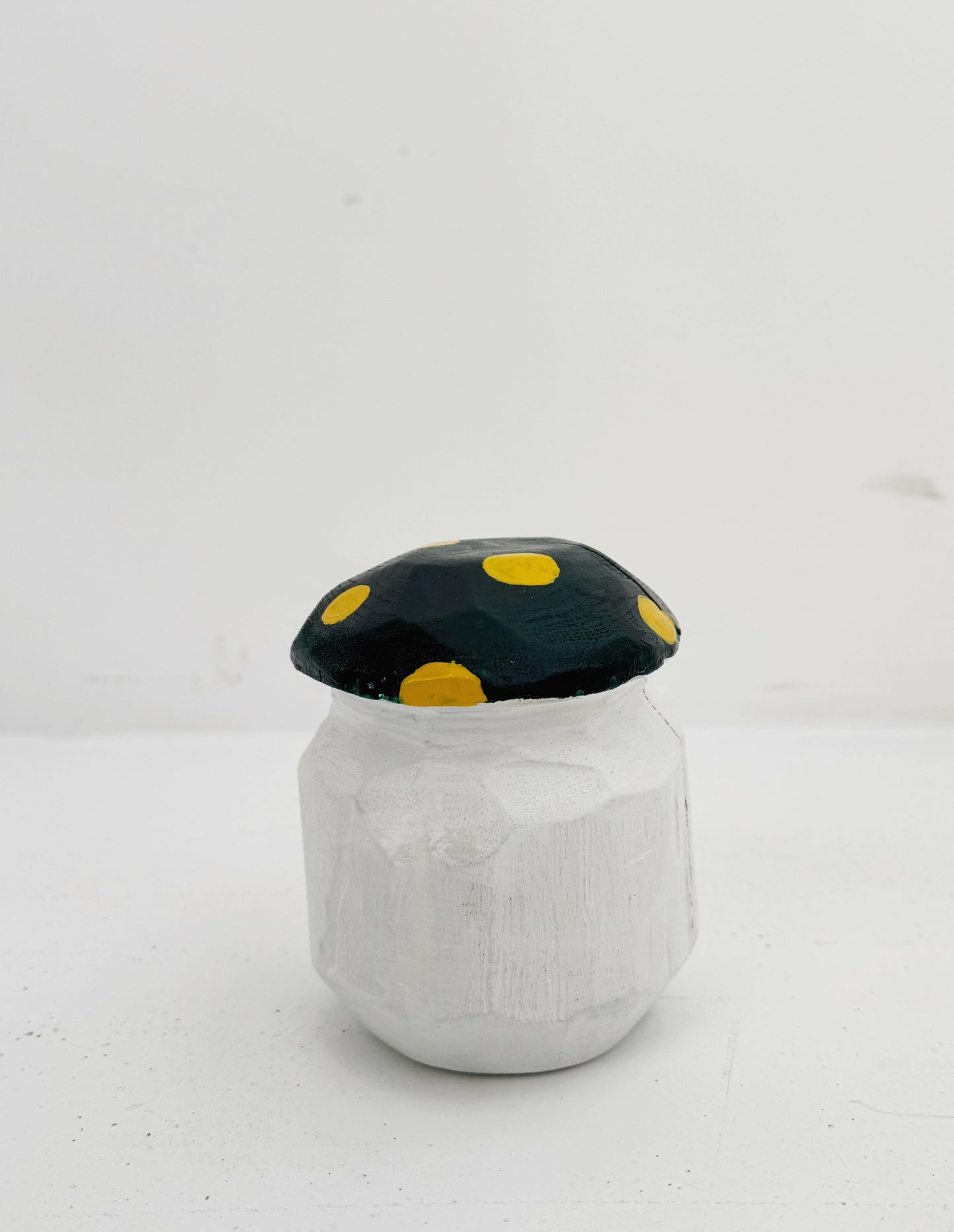 Piccolo Fungo decorativo artigianale in legno – Lago Santo Parmense