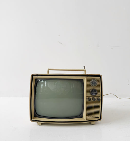 General Electric television from the 1960s