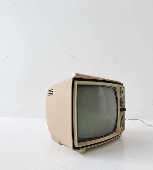 General Electric television from the 1960s