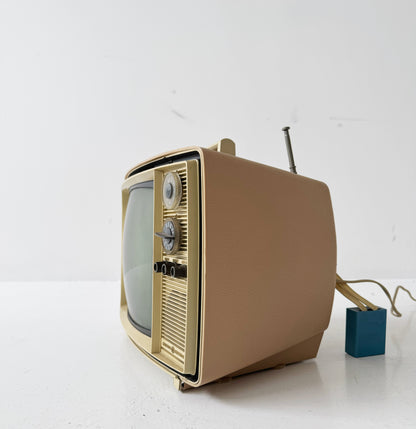 General Electric television from the 1960s