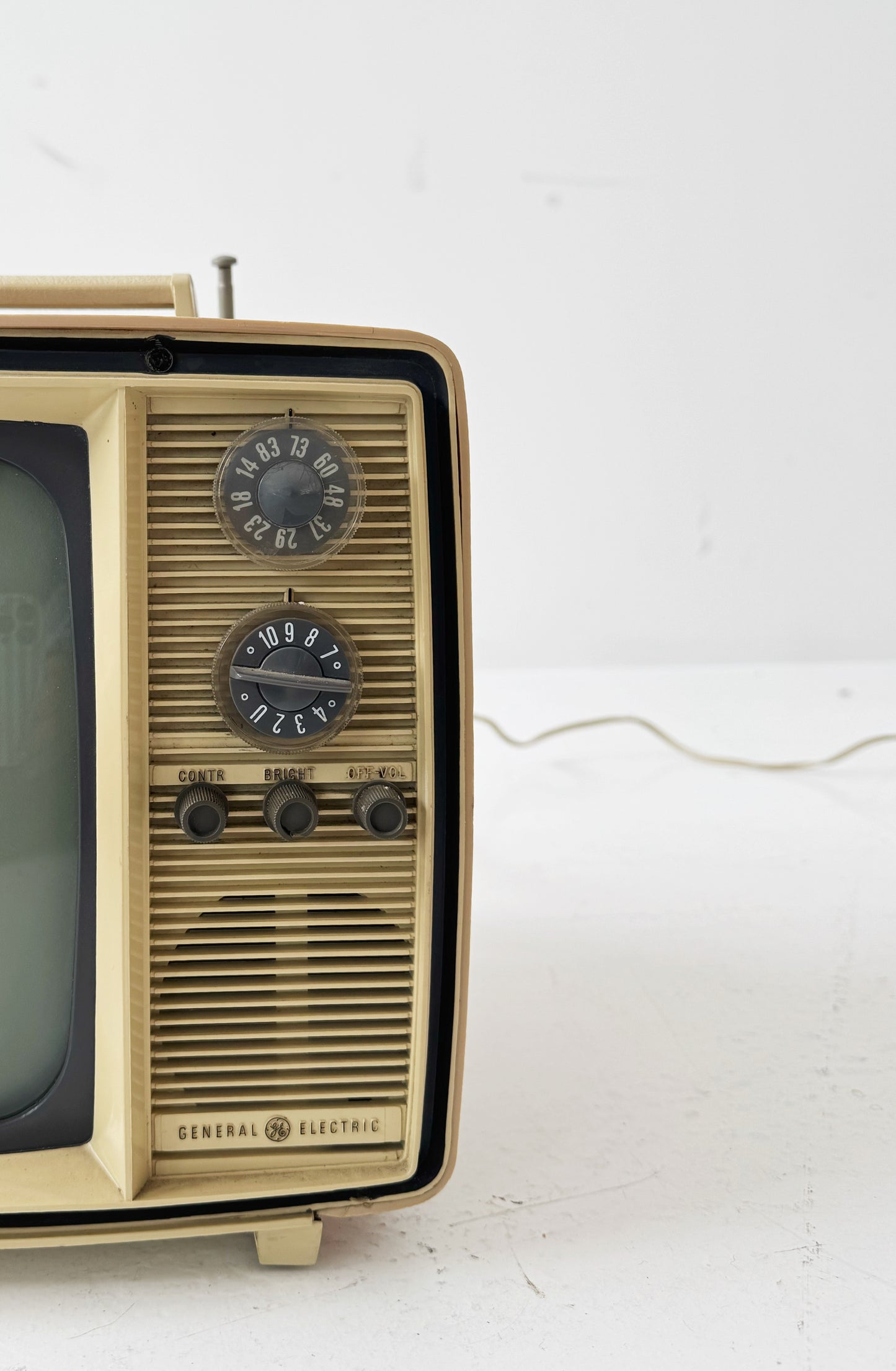 General Electric television from the 1960s