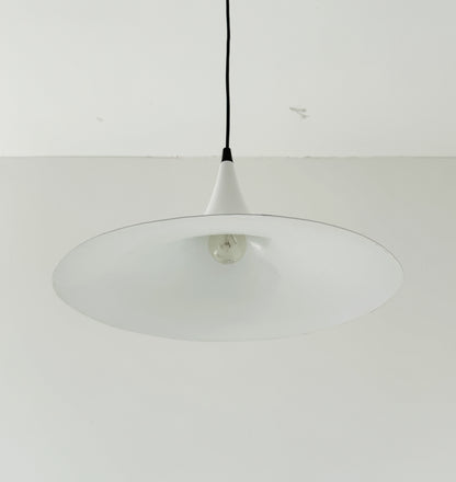 White metal pendant lamp
