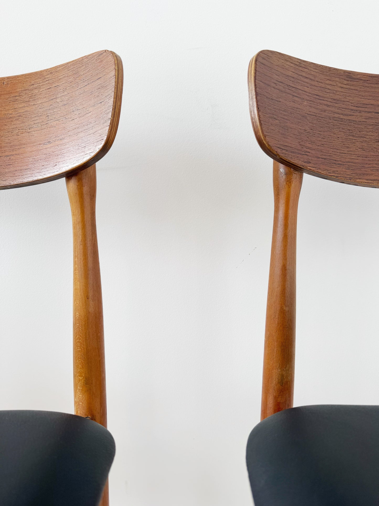 Swedish wooden chairs from the 1960s – Scandinavian design