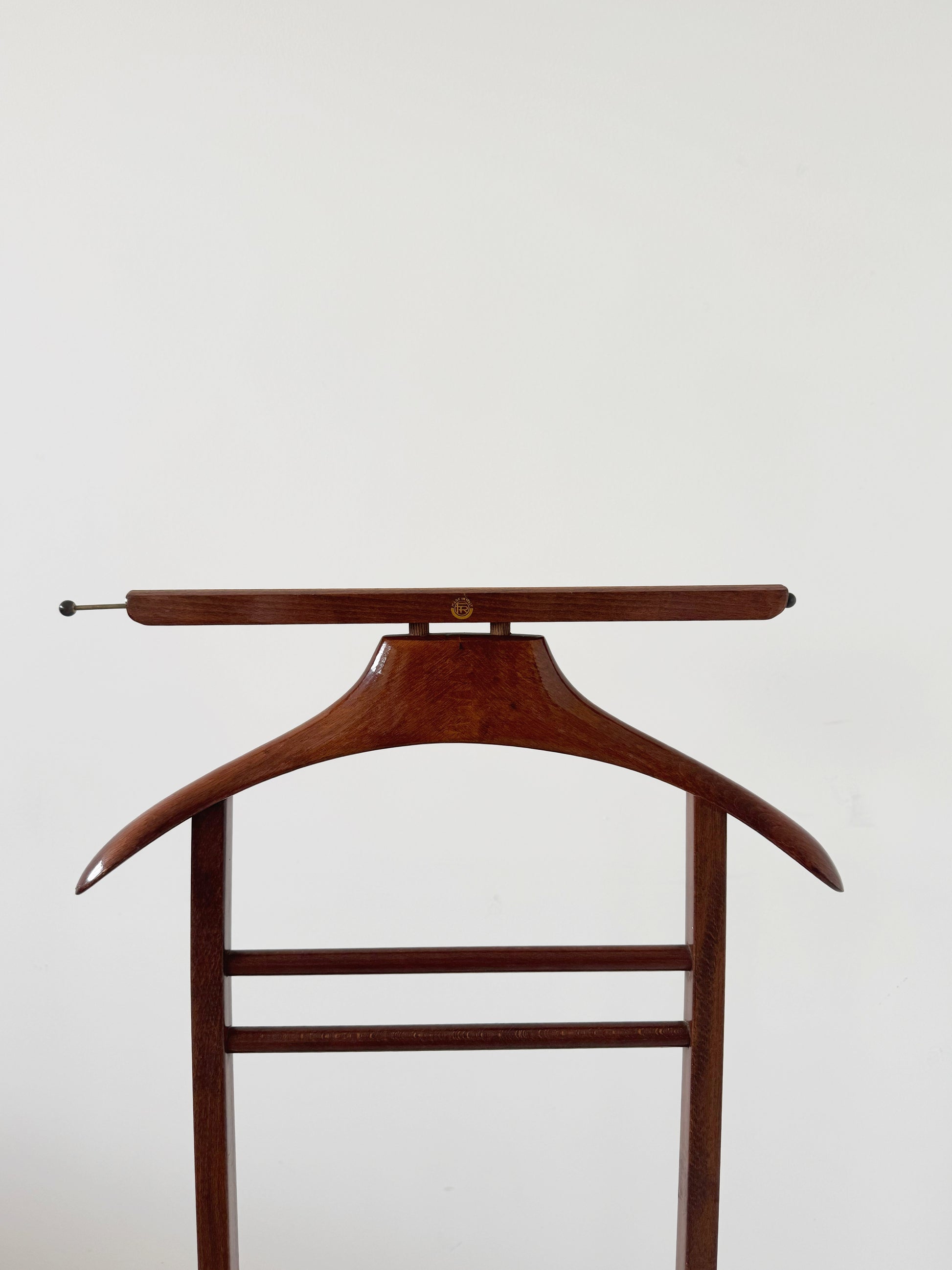 Servomuto in legno Fratelli Reguitti – Design italiano elegante e funzionale