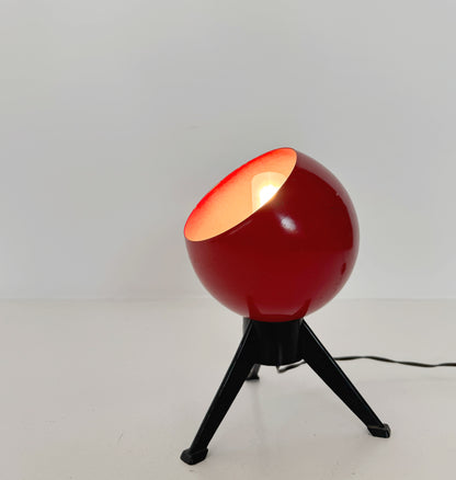 Small eye table lamp
