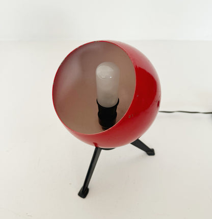 Small eye table lamp