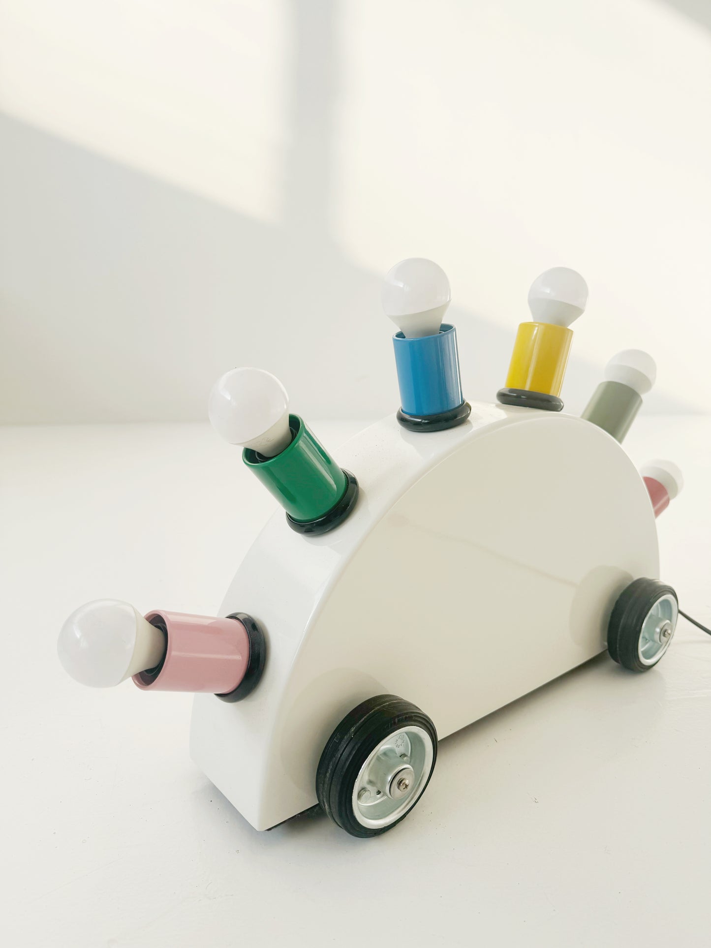 Super table lamp design by Martine Bedin for Memphis