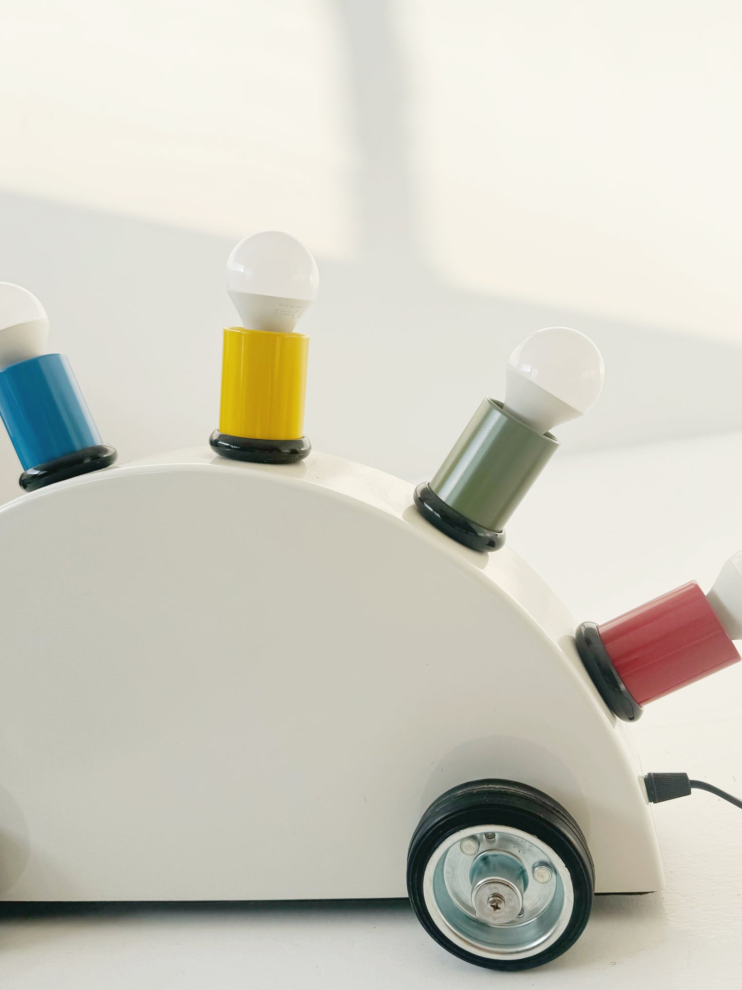 Super table lamp design by Martine Bedin for Memphis