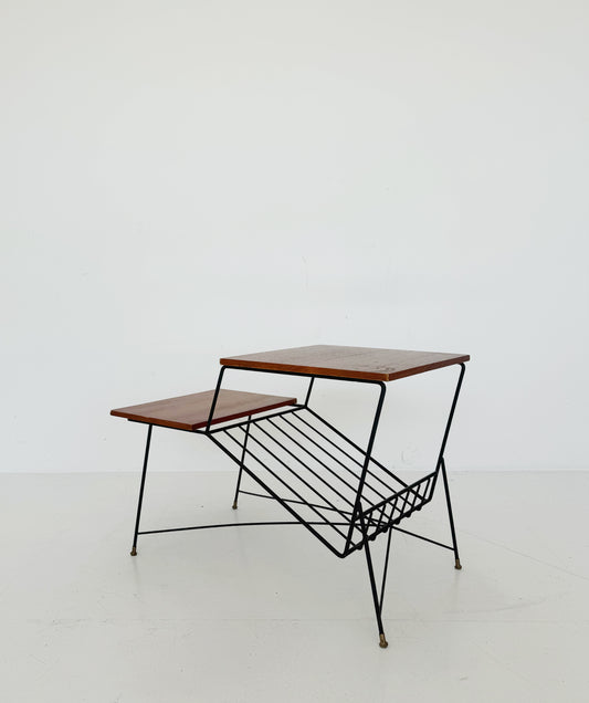 Tavolino da salotto con portariviste degli anni '60