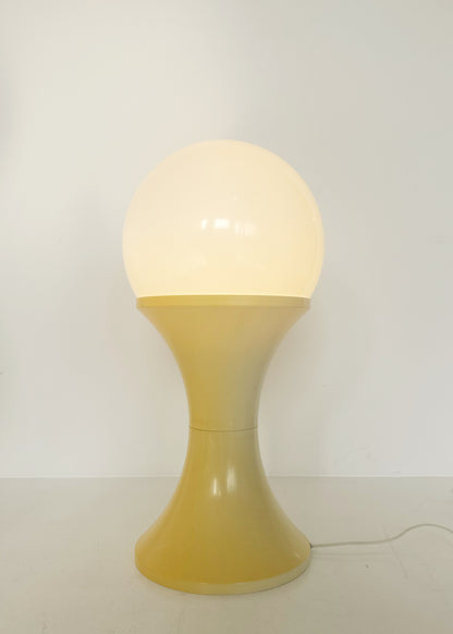 Vintage 1970s Tam Tam Lamp – Yellowed Ivory White