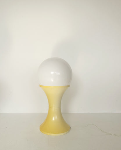 Vintage 1970s Tam Tam Lamp – Yellowed Ivory White