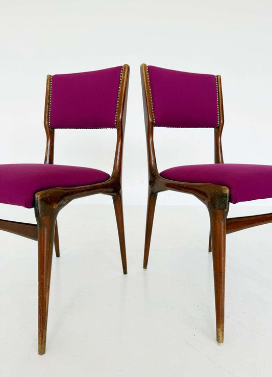 Pair of 1950s Italian wooden chairs with fuchsia upholstery