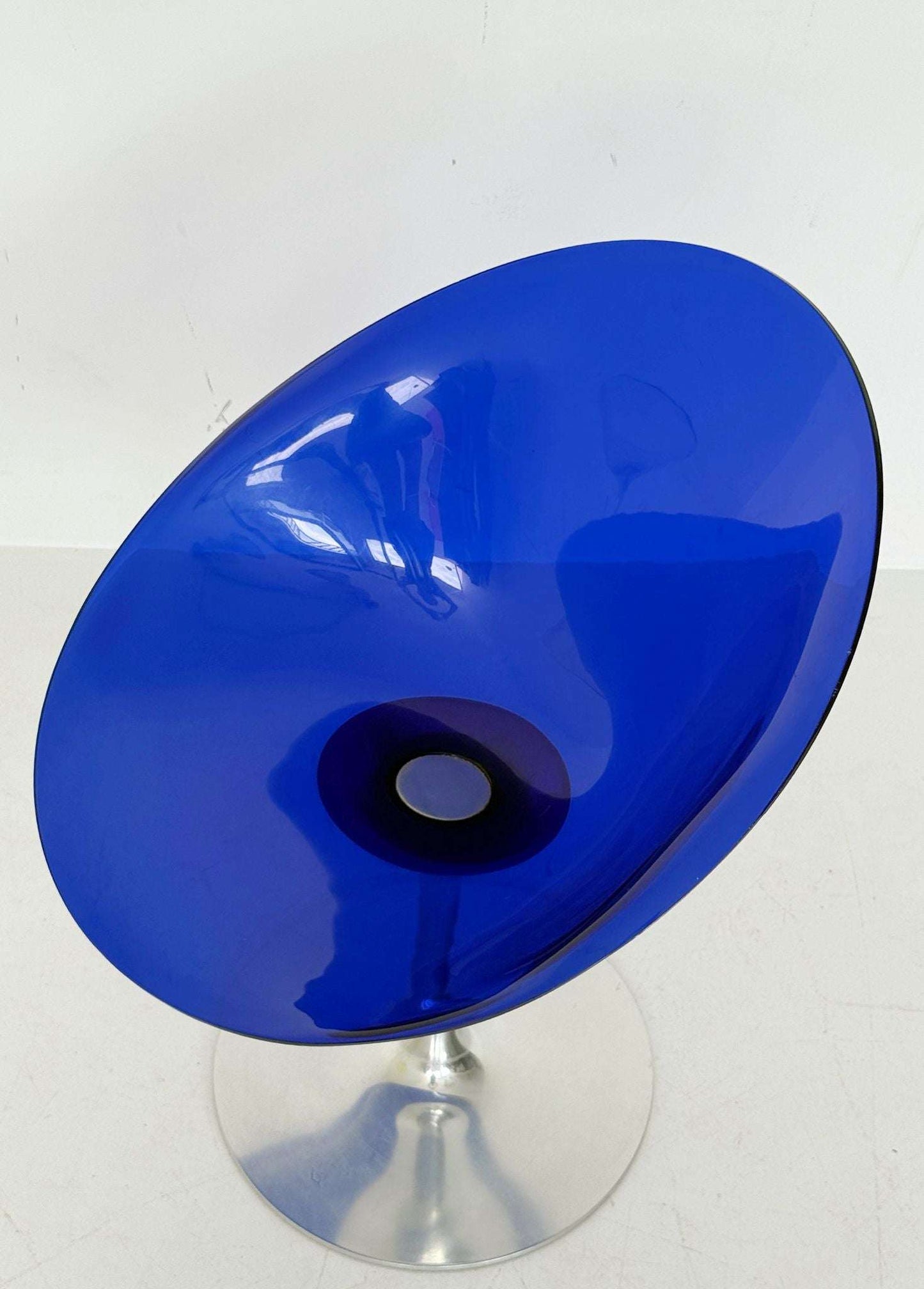 ERO|S by Kartell with Starck – Swivel armchair