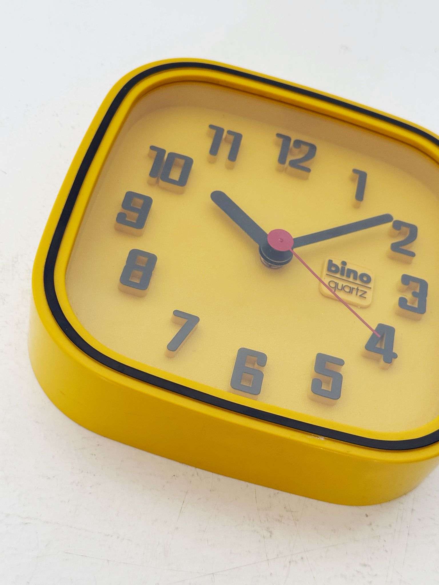 Bino Quartz Wall Clock, Italy, 1970s-1980s
