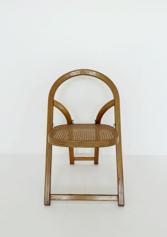 Sedia pieghevole in legno con seduta in paglia di Vienna anni '60 – Made in Italy