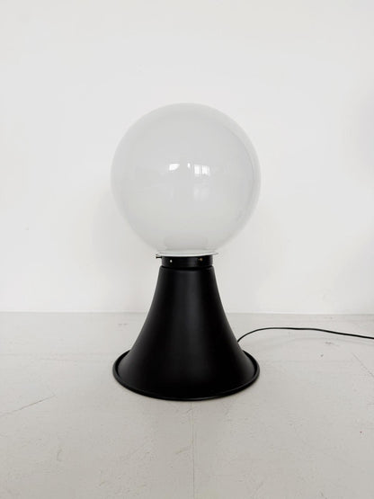 Vintage table lamp with spherical opal glass diffuser