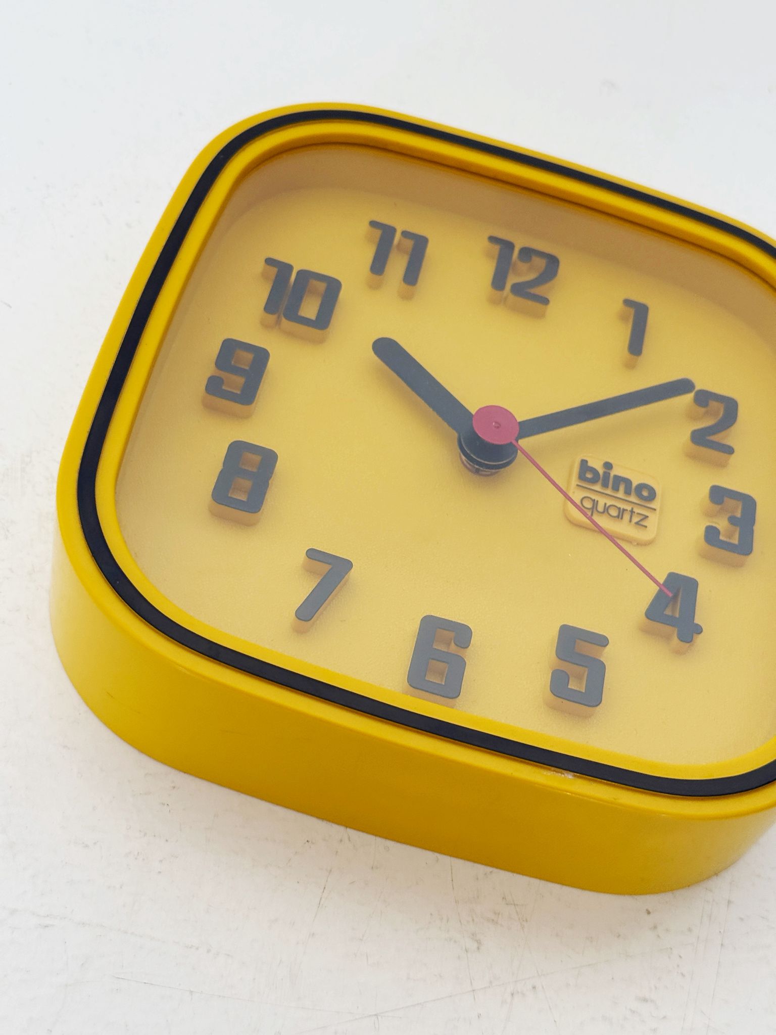Bino Quartz Wall Clock, Italy, 1970s-1980s
