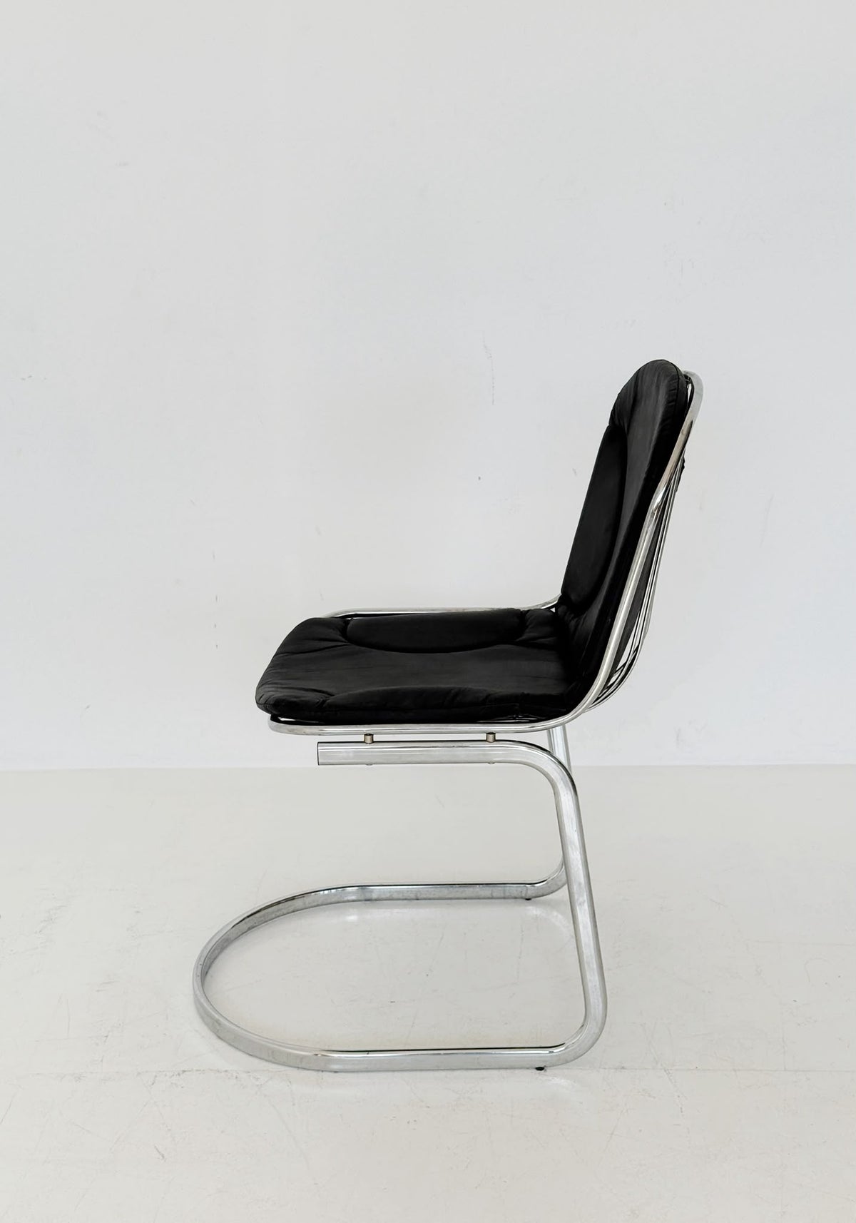 1970s Chrome Tubular Chair