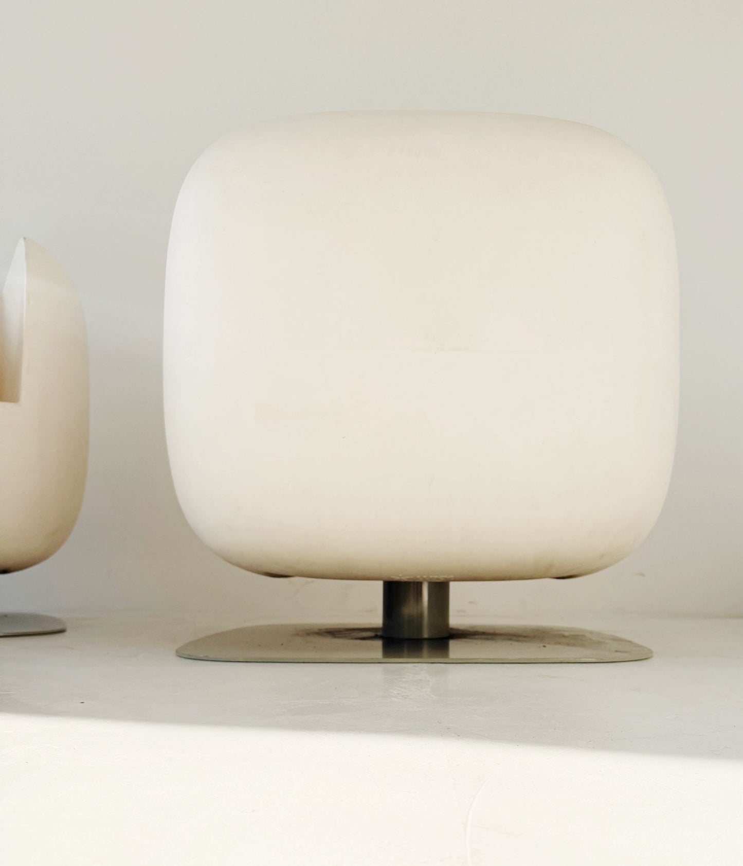 Pair of "Big Jim" armchairs Designed by Stefanon Getzel for Luxy