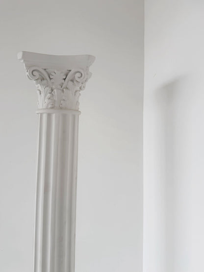 Classic style decorative plastic column