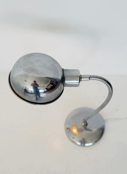 Lampada da Tavolo Orientabile in Metallo Cromato – Anni '70