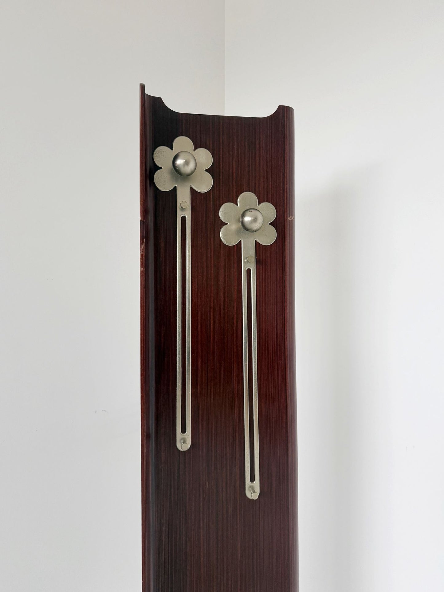 Appendiabiti vintage girevole in legno e metallo