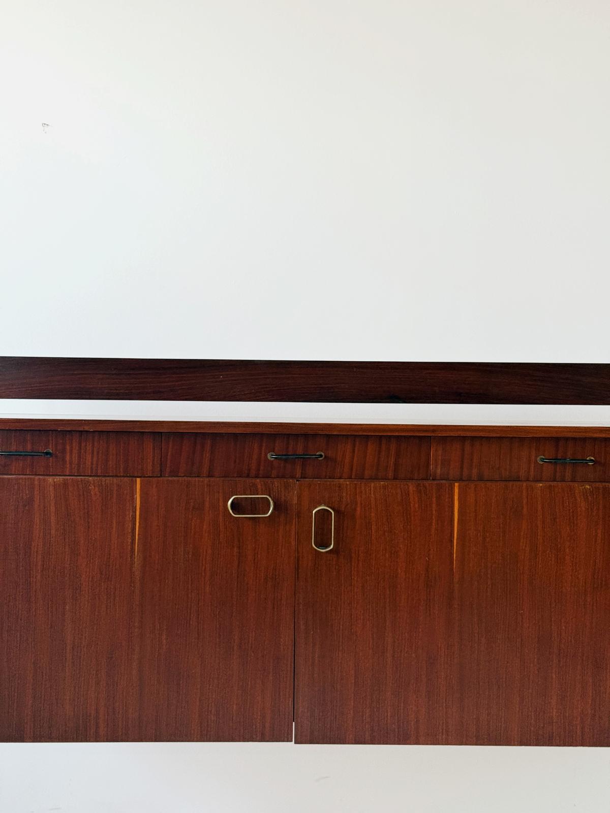 Credenza italiana degli anni '50 in mogano impiallacciato