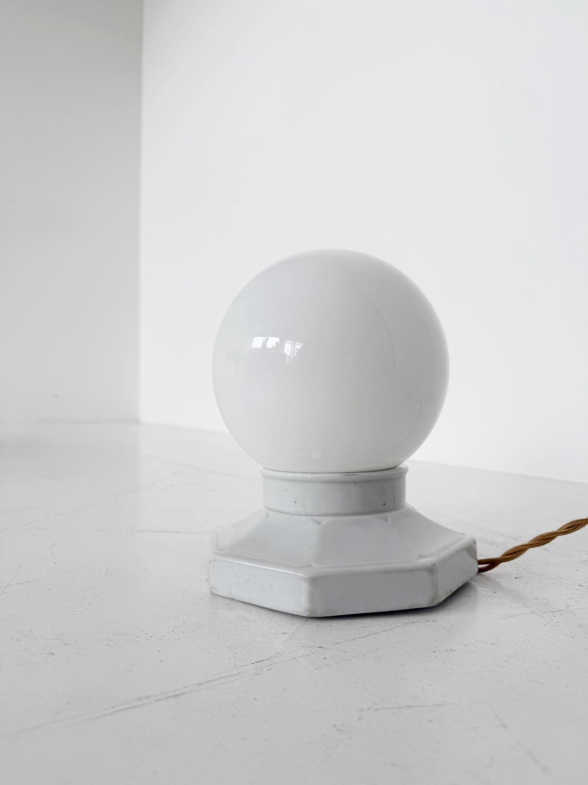 Vintage table lamp with opal glass globe – 1940s/1950s