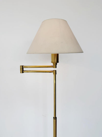 Lampada da terra in ottone telescopica con braccio regolabile