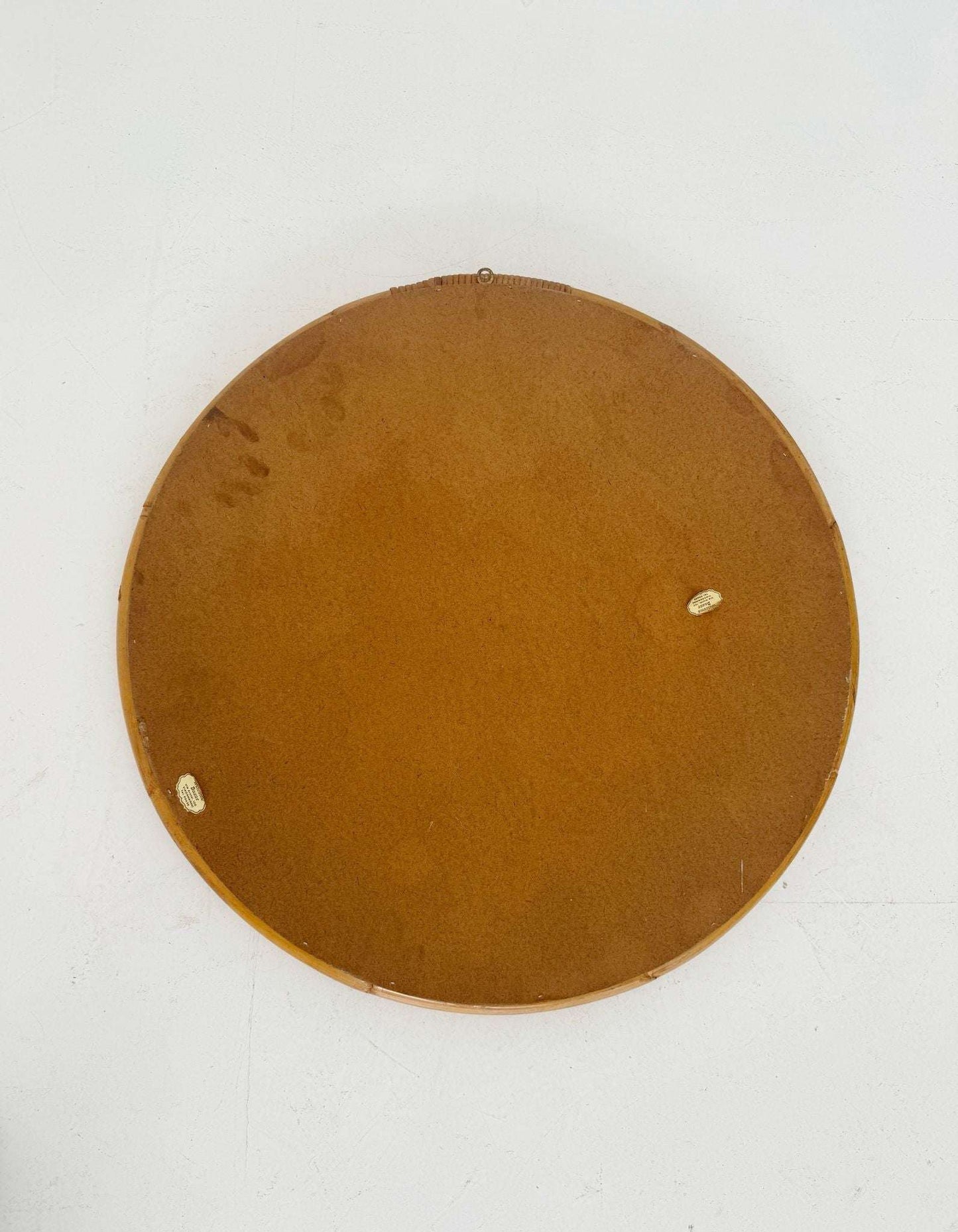 Round mirror with bamboo frame