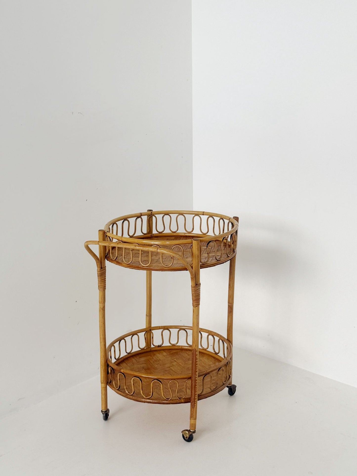 Carrello da portata in bambù e rattan intrecciato, anni '60-'70