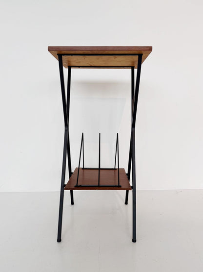 Vintage magazine rack in wood and black metal