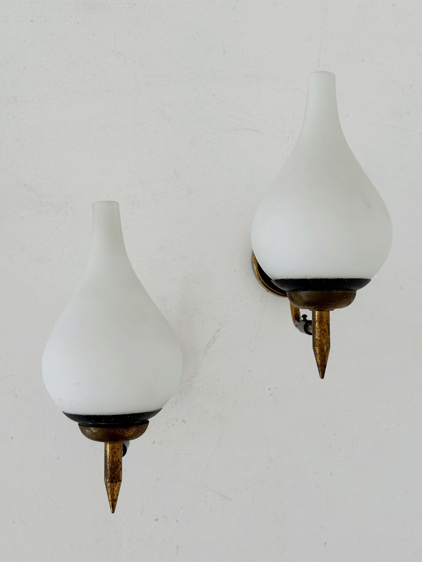 A pair of 1950s/1960s wall lamps