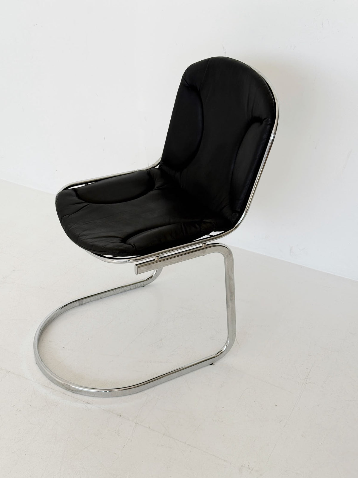 1970s Chrome Tubular Chair