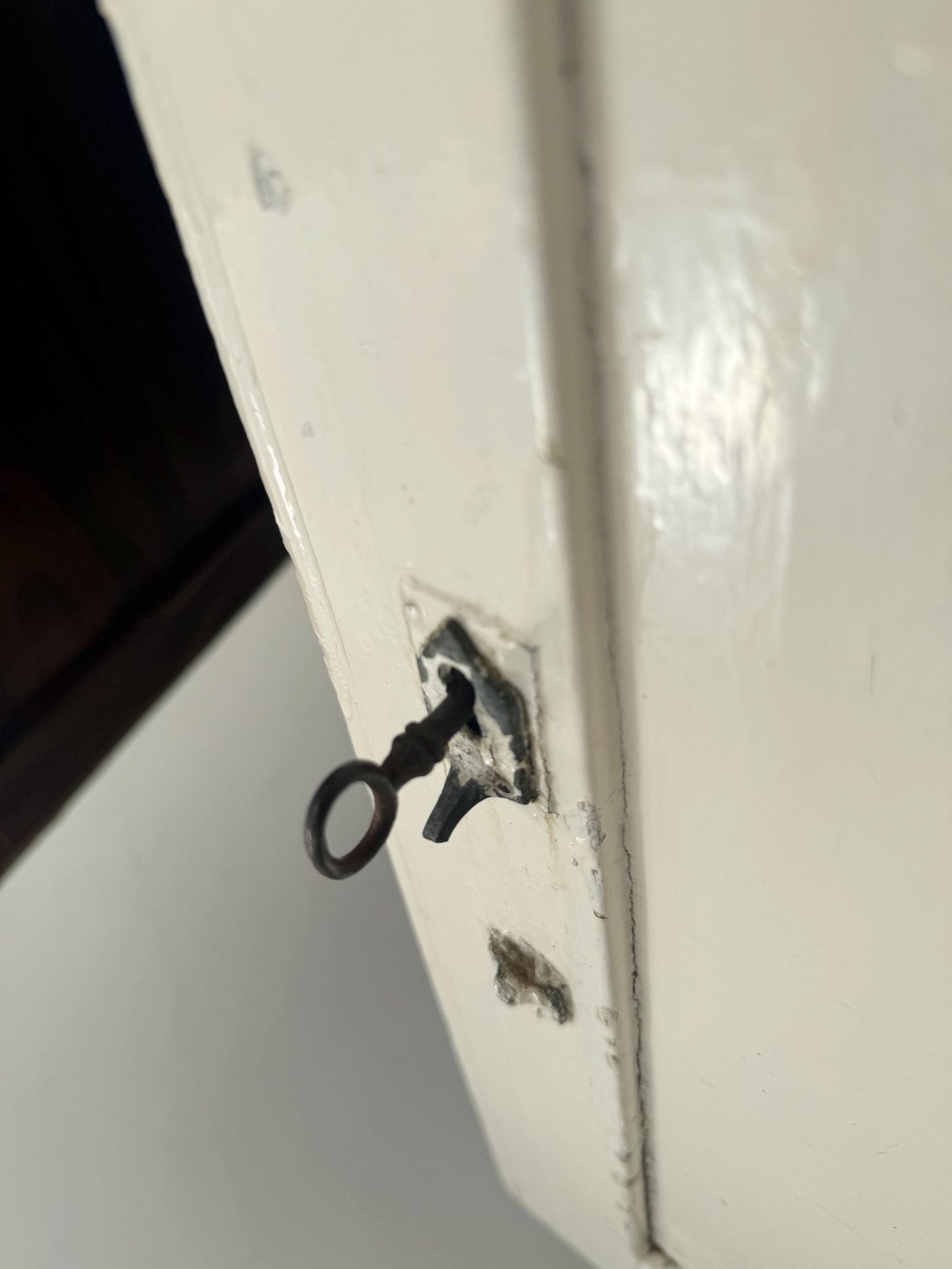 Credenza bianca, Italia, primi ’900