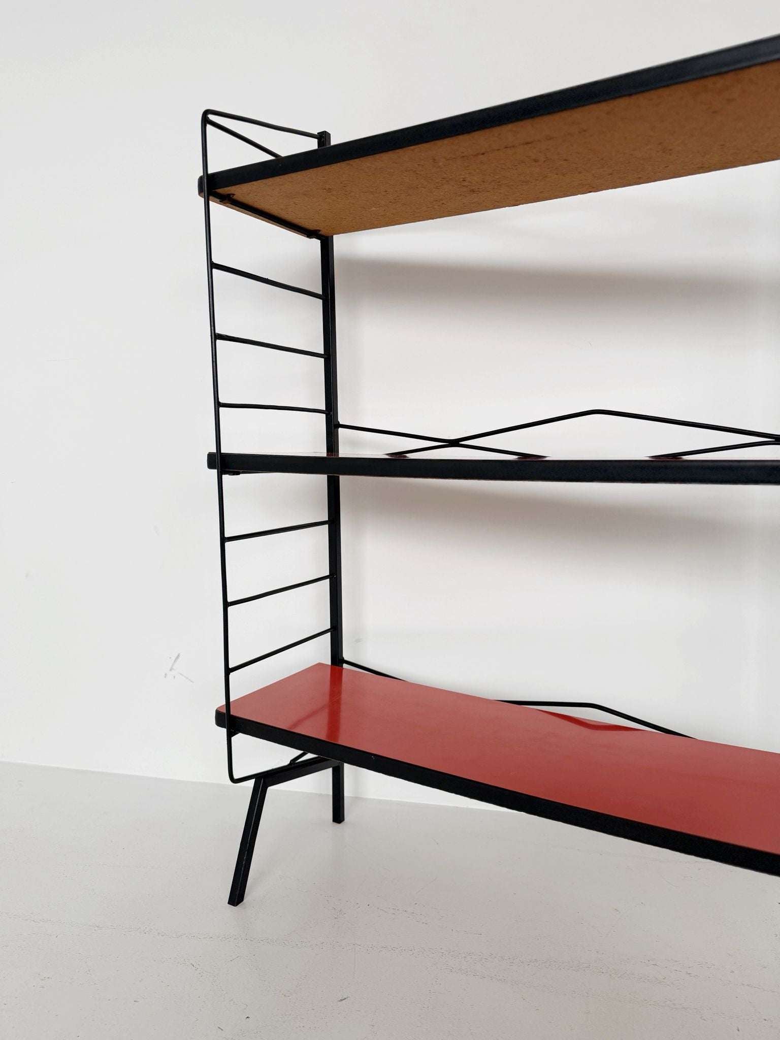 Small vintage bookcase in metal and formica – 1950s/60s