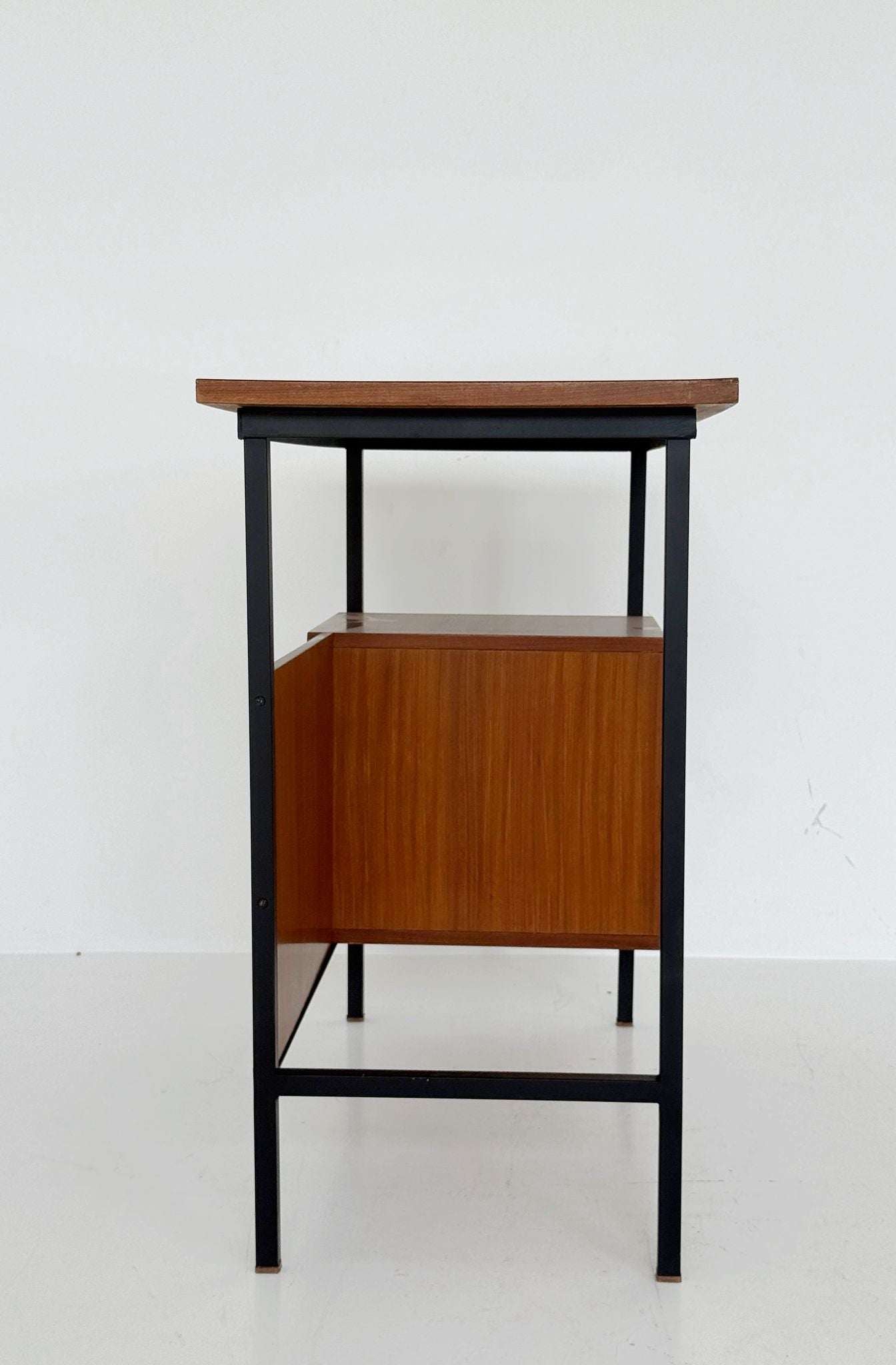 Modernist desk with floating drawer unit and green top, 1960s