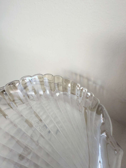 Arcuisine Shell-Shaped Plates 1980s