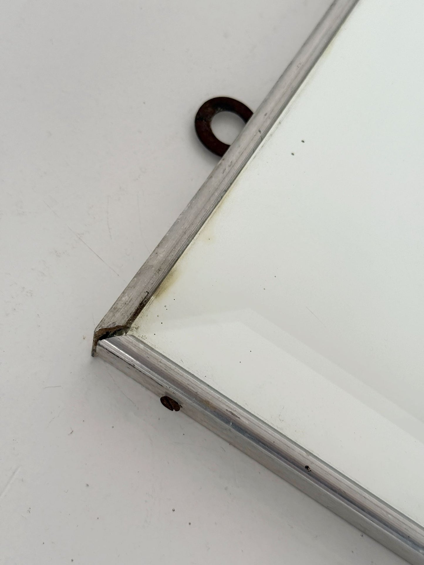 Specchio molato da parete, Italia, 1958.